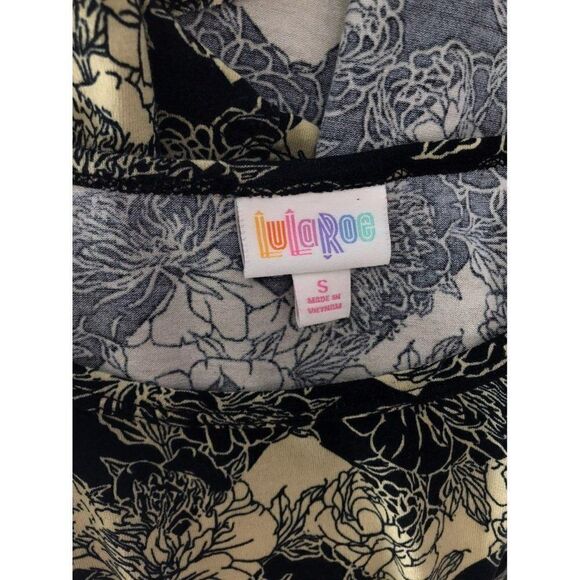 LuLaRoe Beige‎ Black Irma Floral Print Chevron Shirt Top Small - Picture 2 of 3